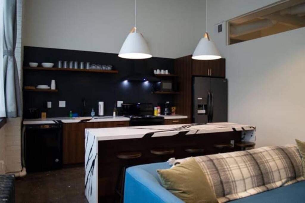 3E - *Renovated* 3 Min To Hillman Cancer Center Sleeps 6 Pittsburgh Eksteriør bilde